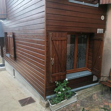 Le Petit Chalet -Appartement Proche De La Vieille Ville , Du Centre Ville Et Du Tram- Petit Dejeuner Offert Le Mans Exterior foto